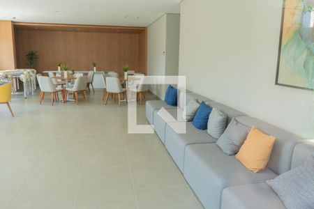 Apartamento para alugar com 31m², 1 quarto e sem vaga Apartamento para alugar com 31m², 1 quarto e sem vagaÁrea comum - Salão de festas