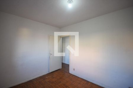 Quarto 1 de apartamento para alugar com 2 quartos, 100m² em Parque Marabá, Taboão da Serra