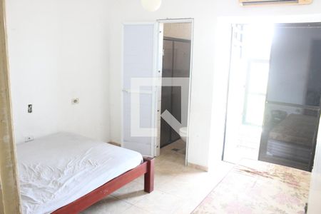 Suíte 1 de casa para alugar com 2 quartos, 85m² em Vila Cascatinha, São Vicente