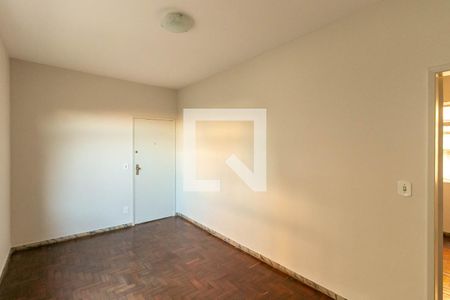 Sala de apartamento para alugar com 5 quartos, 135m² em Sagrada Família, Belo Horizonte