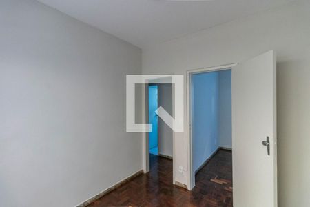 Quarto de apartamento para alugar com 5 quartos, 135m² em Sagrada Família, Belo Horizonte