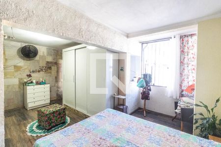 Casa à venda com 250m², 3 quartos e 5 vagas Casa à venda com 250m², 3 quartos e 5 vagasCasa 2 Quarto