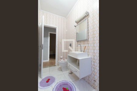 Casa à venda com 250m², 3 quartos e 5 vagas Casa à venda com 250m², 3 quartos e 5 vagasCasa 1 Lavabo