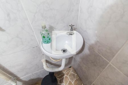 Casa à venda com 250m², 3 quartos e 5 vagas Casa à venda com 250m², 3 quartos e 5 vagasCasa 2 Banheiro de serviço