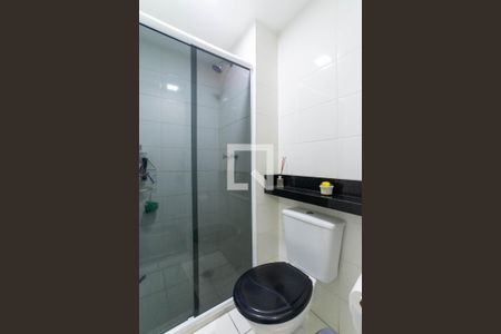 Banheiro Corredor de apartamento à venda com 2 quartos, 42m² em Vila Galvão, Guarulhos