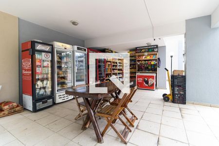 Apartamento para alugar com 65m², 3 quartos e 2 vagasMercado