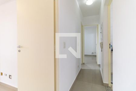 Corredor de apartamento para alugar com 3 quartos, 65m² em Aclimação, São Paulo