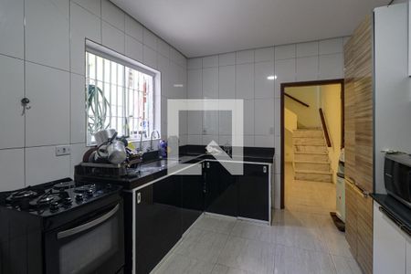 Casa à venda com 125m², 3 quartos e 2 vagas Casa à venda com 125m², 3 quartos e 2 vagasCozinha