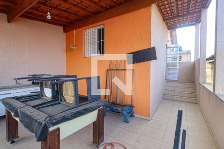 Casa à venda com 125m², 3 quartos e 2 vagas Casa à venda com 125m², 3 quartos e 2 vagasVaranda