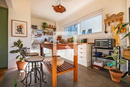 Sala/Cozinha de apartamento para alugar com 2 quartos, 75m² em Vila Madalena, São Paulo