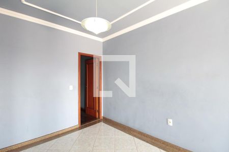 Sala de casa à venda com 3 quartos, 142m² em Planalto, Belo Horizonte