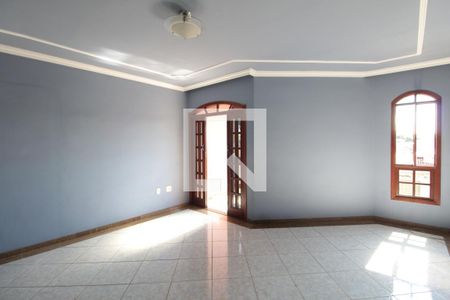 Sala de casa à venda com 3 quartos, 142m² em Planalto, Belo Horizonte