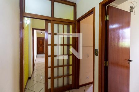 Hall Quartos de apartamento à venda com 2 quartos, 62m² em Umuarama, Osasco