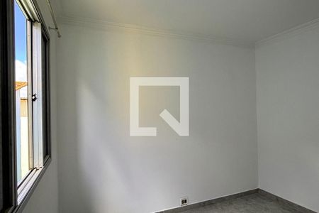 Quarto 1  de apartamento para alugar com 2 quartos, 57m² em Vila Marchi, São Bernardo do Campo