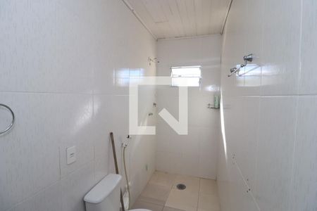 Banheiro de casa para alugar com 1 quarto, 60m² em Vila Esperança, São Paulo