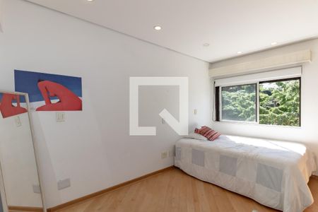 Apartamento à venda com 228m², 4 quartos e 4 vagasQuarto 3