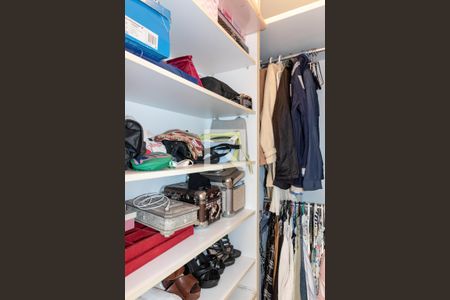 Apartamento à venda com 228m², 4 quartos e 4 vagasQuarto 3