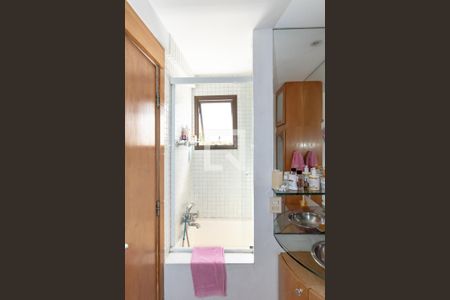 Apartamento à venda com 228m², 4 quartos e 4 vagasBanheiro do Quarto 3