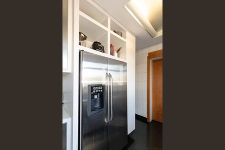 Apartamento à venda com 228m², 4 quartos e 4 vagasCozinha