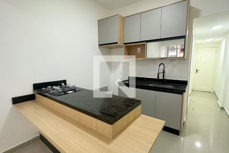 Sala/Cozinha de kitnet/studio para alugar com 1 quarto, 40m² em Copacabana, Rio de Janeiro