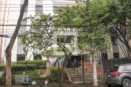 Apartamento à venda com 112m², 2 quartos e 2 vagas Apartamento à venda com 112m², 2 quartos e 2 vagasFachada