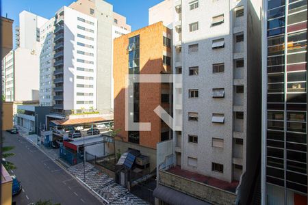 Vista da Sala de apartamento à venda com 2 quartos, 69m² em Bela Vista, São Paulo