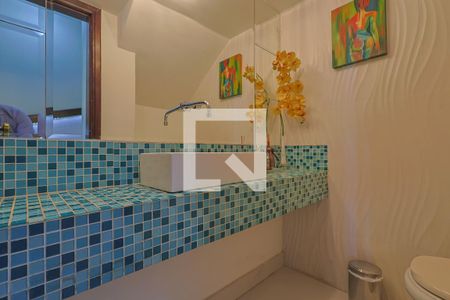 Lavabo  de casa para alugar com 4 quartos, 371m² em Serra, Belo Horizonte