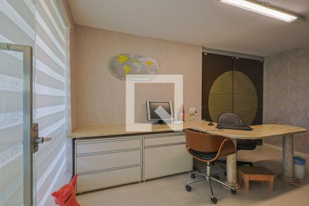 Escritório  de casa para alugar com 4 quartos, 371m² em Serra, Belo Horizonte
