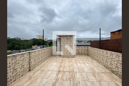 Casa para alugar com 80m², 2 quartos e sem vagaCobertura