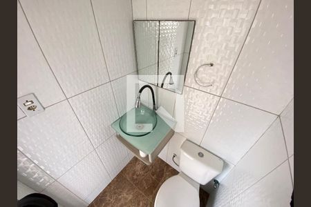 Casa para alugar com 80m², 2 quartos e sem vagaCobertura