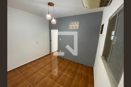 Casa para alugar com 80m², 2 quartos e sem vagaQuarto 01