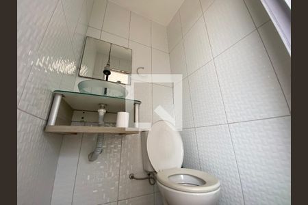 Casa para alugar com 80m², 2 quartos e sem vagaCobertura