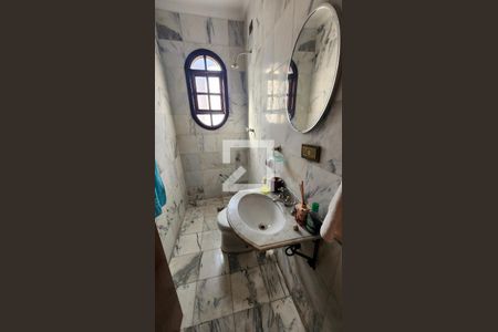 Casa para alugar com 30m², 7 quartos e 3 vagasBanheiro 3