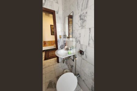 Casa para alugar com 30m², 7 quartos e 3 vagasBanheiro 3