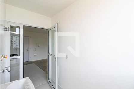 Apartamento à venda com 66m², 2 quartos e 2 vagas Apartamento à venda com 66m², 2 quartos e 2 vagasÁrea de Serviço