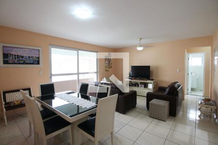Sala de apartamento para alugar com 3 quartos, 220m² em Vila Alzira, Guarujá