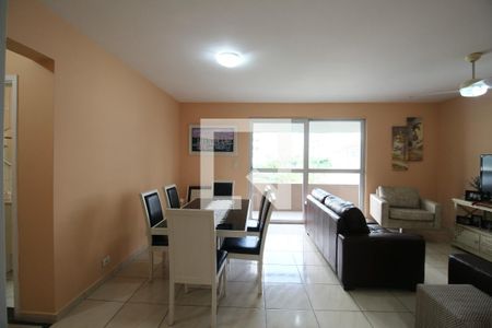 Sala de apartamento para alugar com 3 quartos, 220m² em Vila Alzira, Guarujá