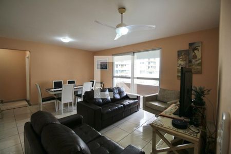 Sala de apartamento para alugar com 3 quartos, 220m² em Vila Alzira, Guarujá