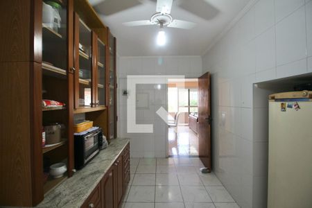 Apartamento para alugar com 220m², 3 quartos e 1 vaga Apartamento para alugar com 220m², 3 quartos e 1 vagaCozinha
