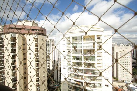 Vista de apartamento à venda com 3 quartos, 102m² em Indianópolis, São Paulo