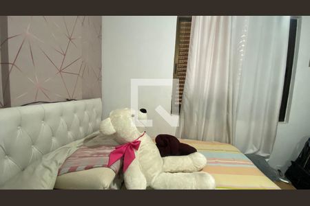 Apartamento à venda com 212m², 3 quartos e 2 vagas Apartamento à venda com 212m², 3 quartos e 2 vagasQuarto 2