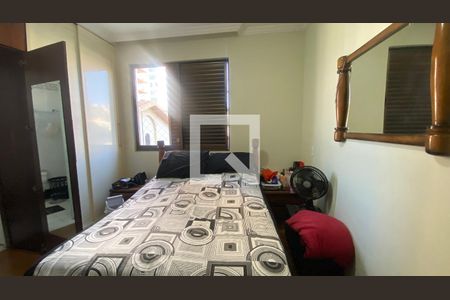 Apartamento à venda com 212m², 3 quartos e 2 vagas Apartamento à venda com 212m², 3 quartos e 2 vagasQuarto Suíte