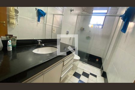 Apartamento à venda com 212m², 3 quartos e 2 vagas Apartamento à venda com 212m², 3 quartos e 2 vagasBanheiro Social