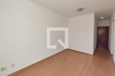 Sala de apartamento à venda com 2 quartos, 56m² em Vila Maria Eugênia, Campinas
