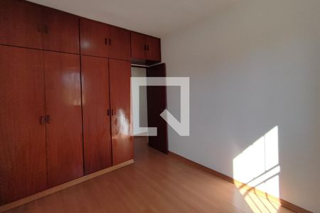 Quarto 2 de apartamento à venda com 2 quartos, 56m² em Vila Maria Eugênia, Campinas