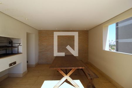 Apartamento à venda com 200m², 3 quartos e 3 vagasCobertura