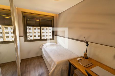 Quarto de apartamento para alugar com 2 quartos, 89m² em Cavalhada, Porto Alegre