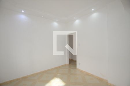 Sala de apartamento para alugar com 2 quartos, 70m² em Vista Alegre, Rio de Janeiro