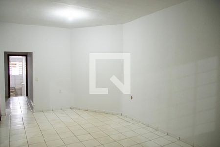 Sala de casa para alugar com 2 quartos, 120m² em Jardim Diamantina, Goiânia
