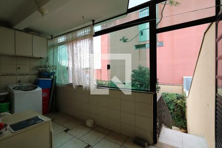 Casa à venda com 192m², 3 quartos e 4 vagasÁrea de Serviço